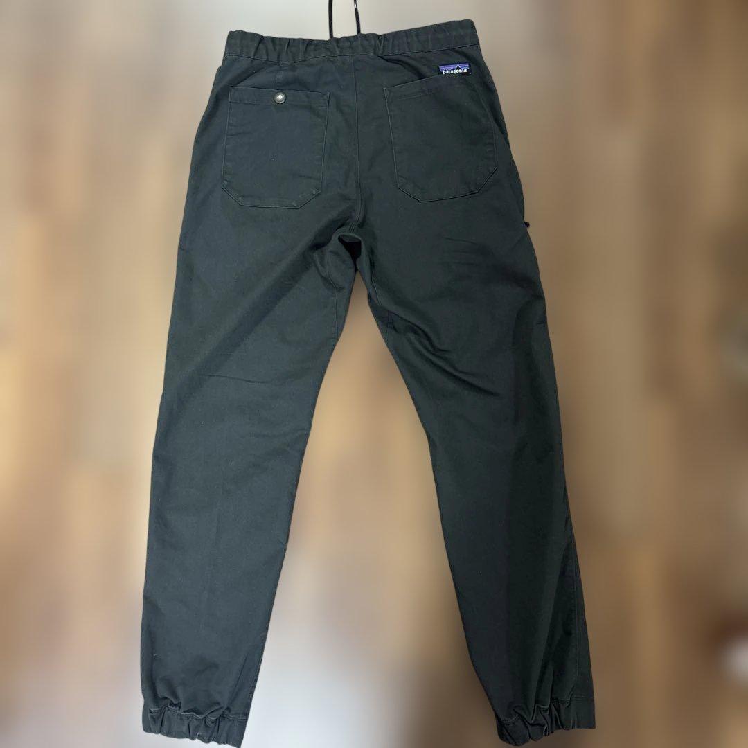 パタゴニア　Patagonia ツイルトラベラーパンツ　ブラック　①