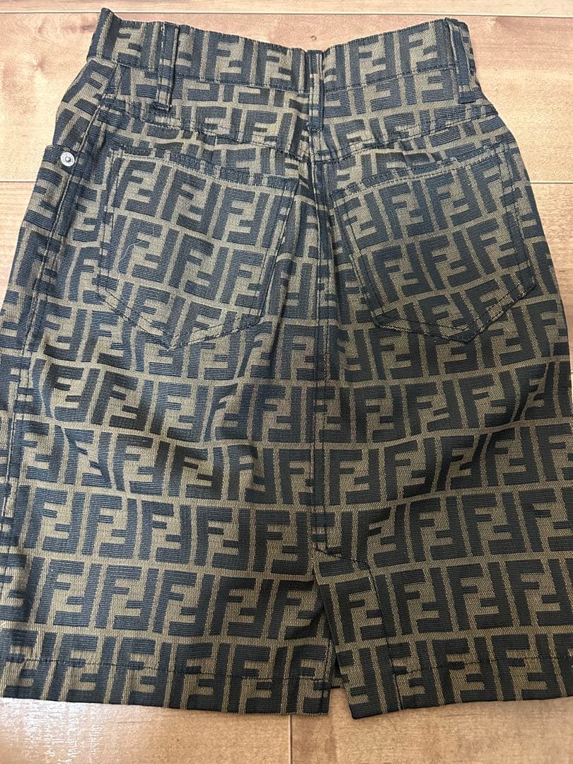 Fendi FFロゴプリント タイトスカート26インチ 【着衣写真も載せてます】