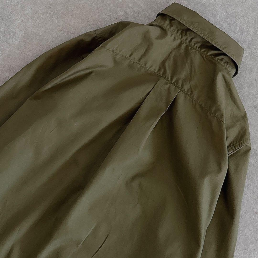 美品 マディソンブルー 蛯原友里さん着用 コットンマダムシャツ カーキ B刺繍