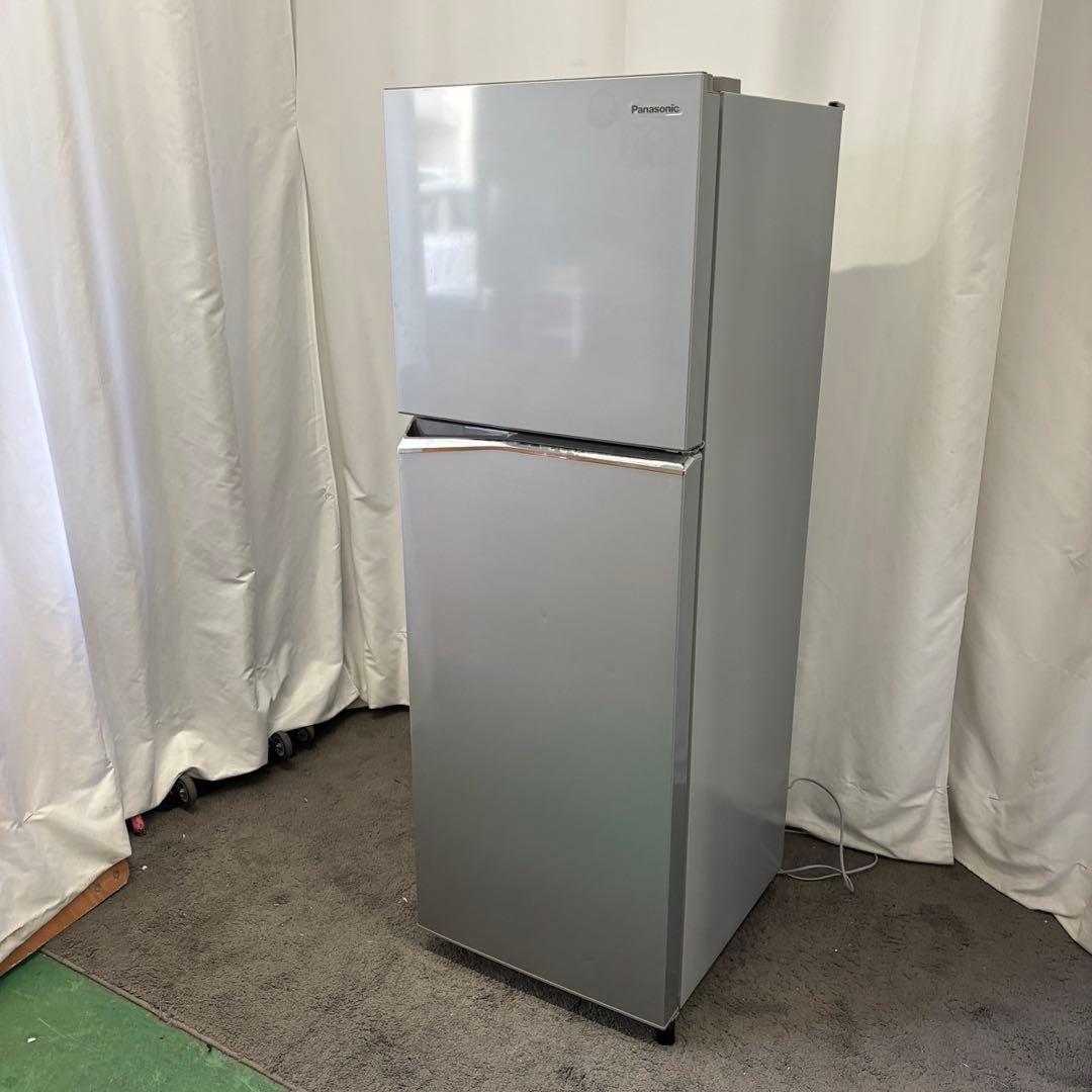 ★992　冷蔵庫　パナソニック　200-300ℓ　大きめ　設置無料　中古　綺麗