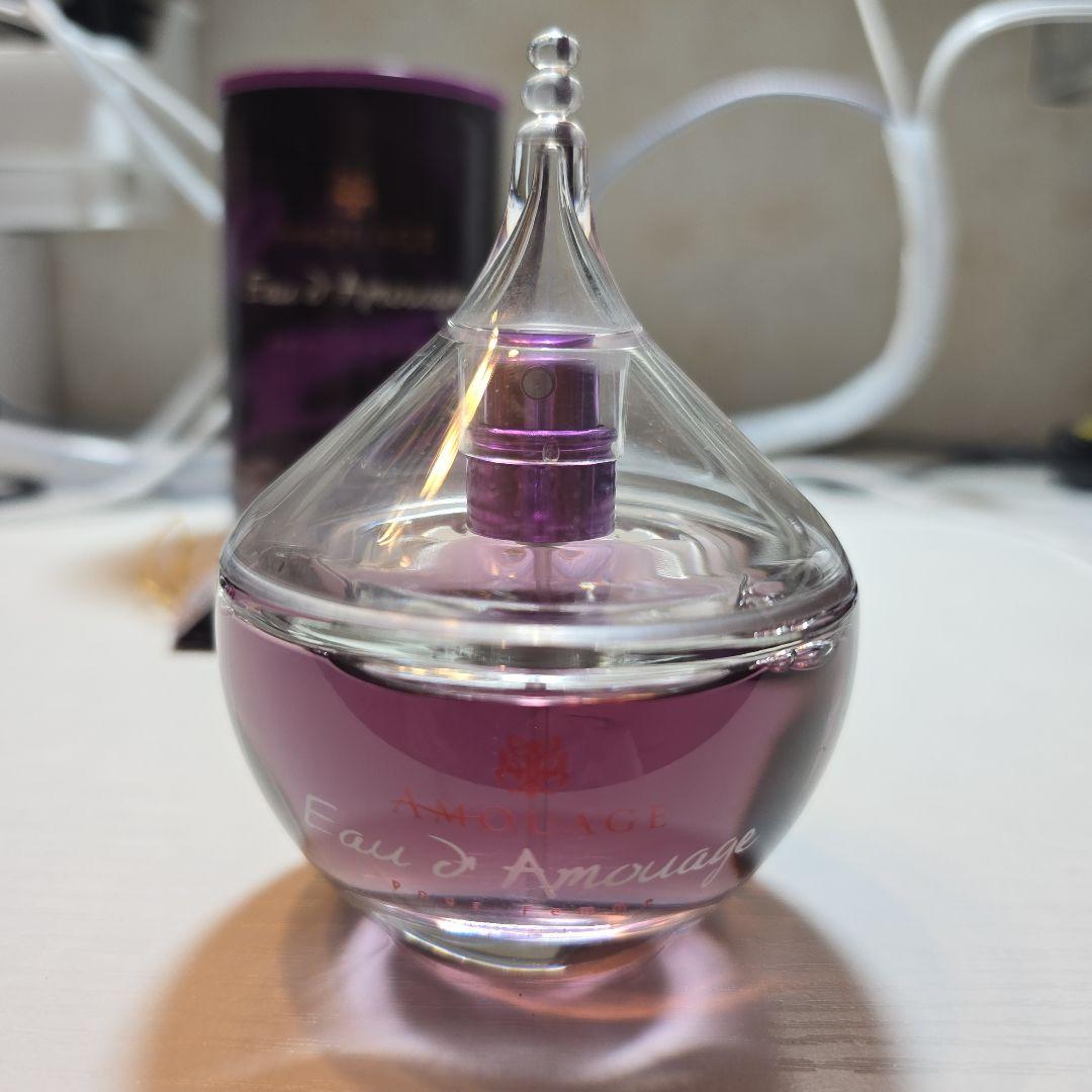アムアージュ eau d' AMOUAGE