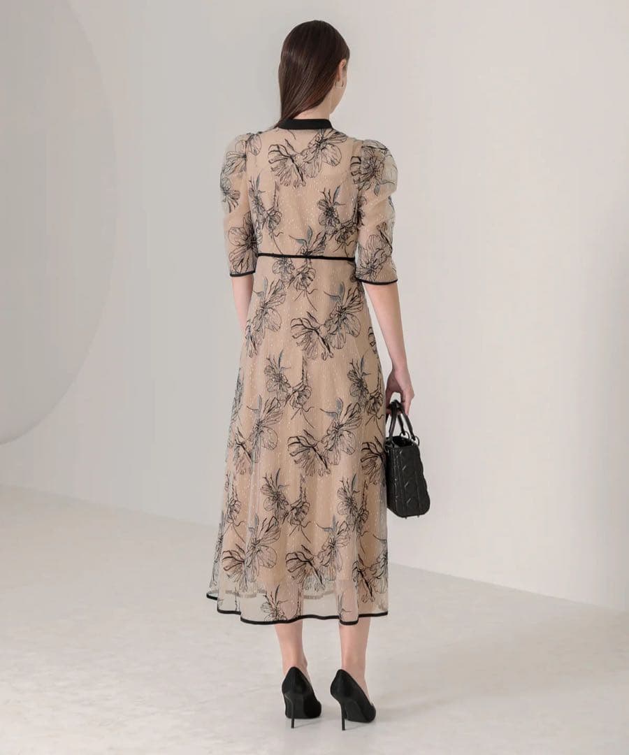 LEJA パイピングハイネック花柄ラメレースワンピースドレス