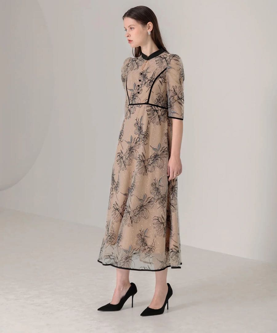 LEJA パイピングハイネック花柄ラメレースワンピースドレス