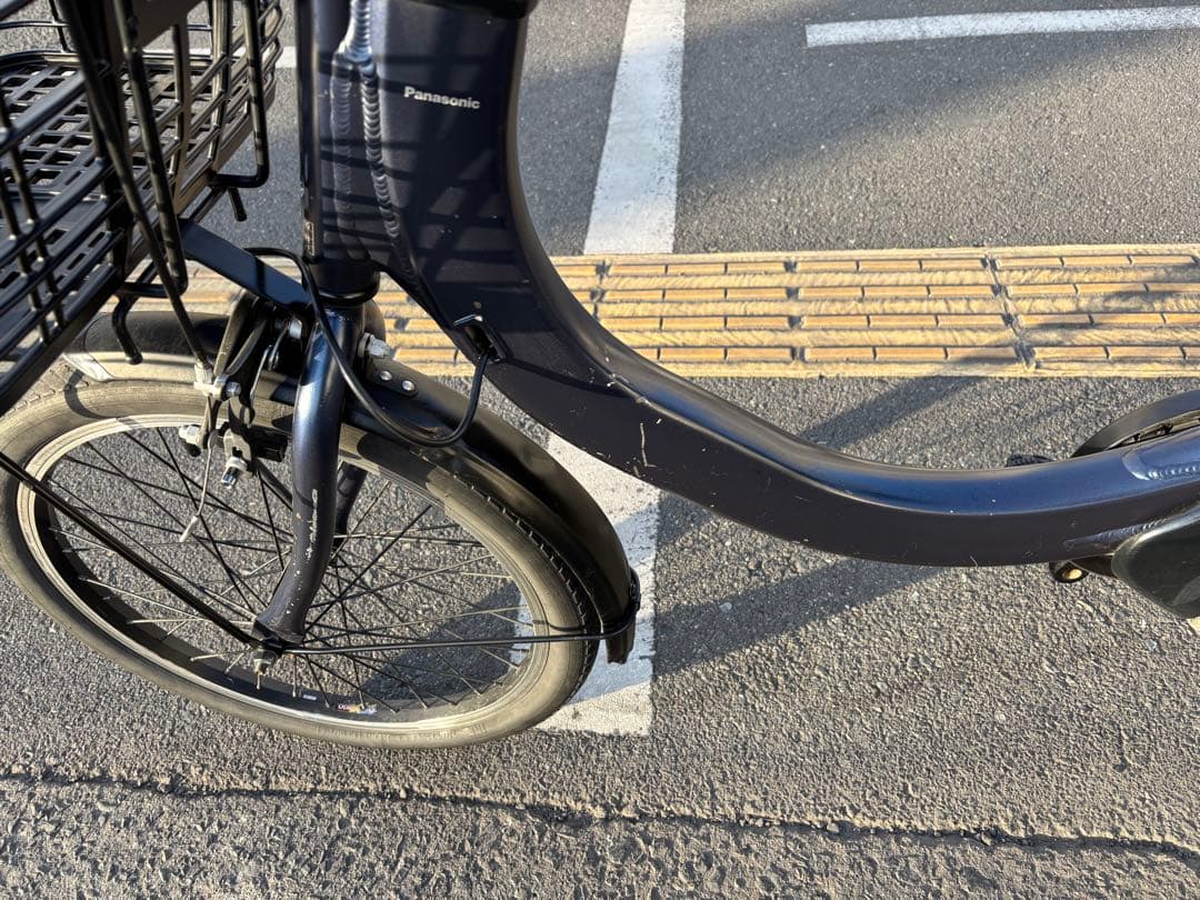 中古20㌅Panasonic電動アシスト自転車　8Ah 大阪　036番