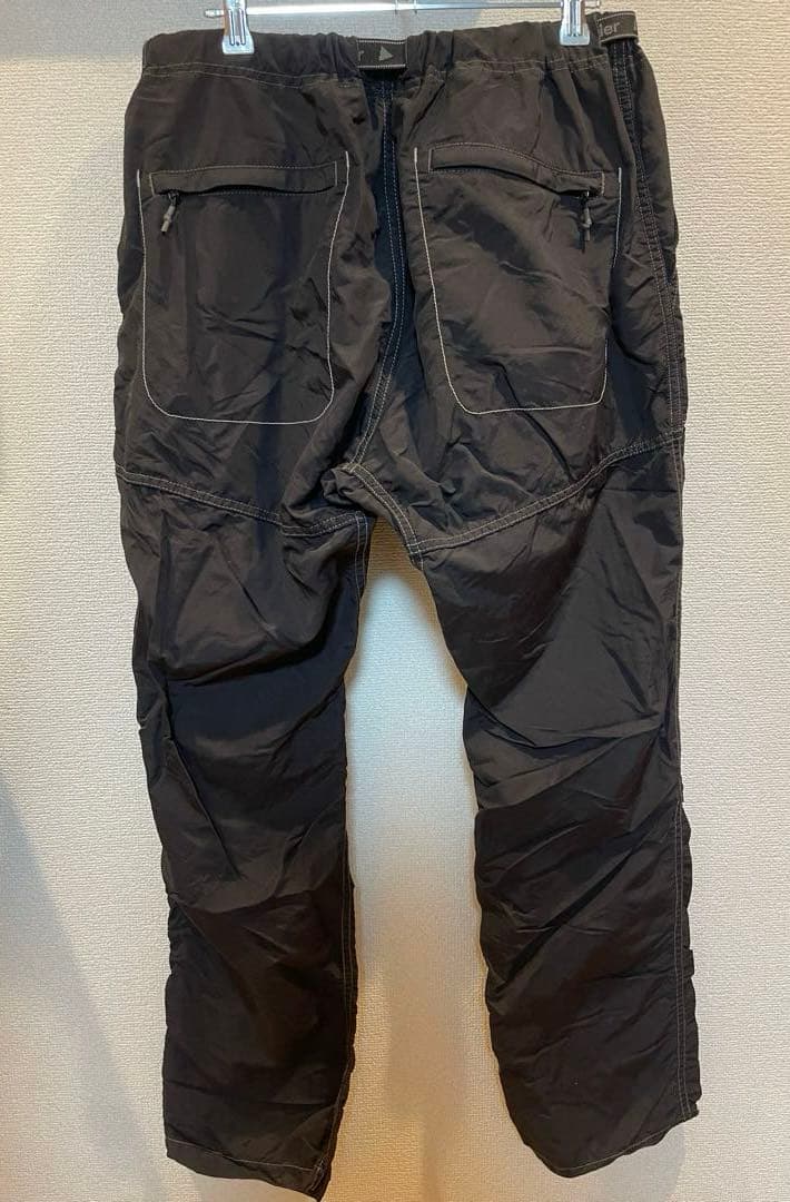 and wander ナイロンクライミングパンツ