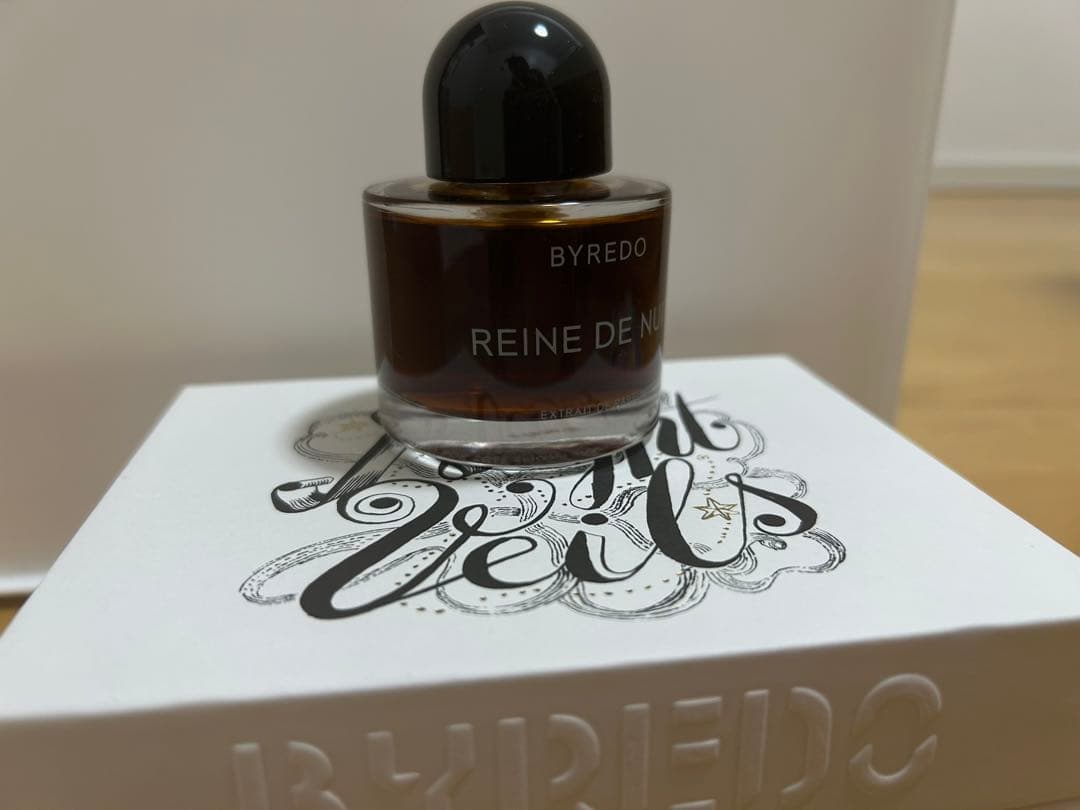 BYREDOREINE DE NUIT エクストラクトドパルファムレンヌドニュイ