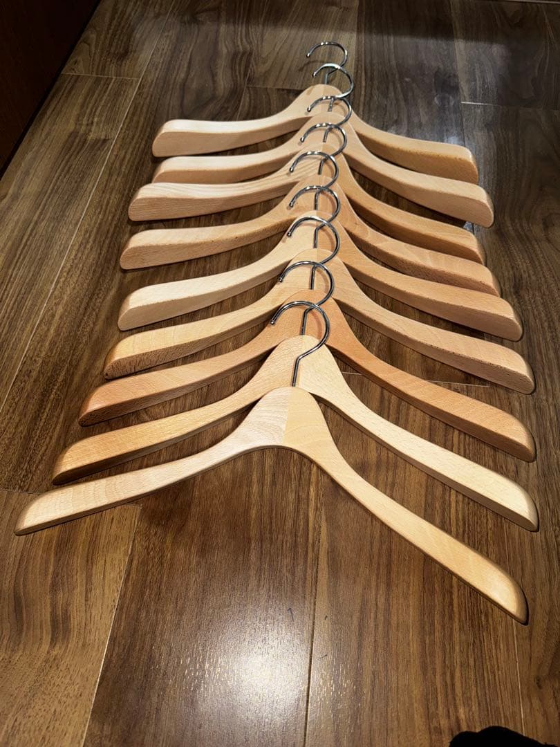 NAKATA 木製衣類ハンガー 7個セット6月20日までの限定価格