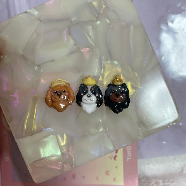 3dネイルパーツ 犬 キャバリア ティアラ 王冠 ネイルパーツ
