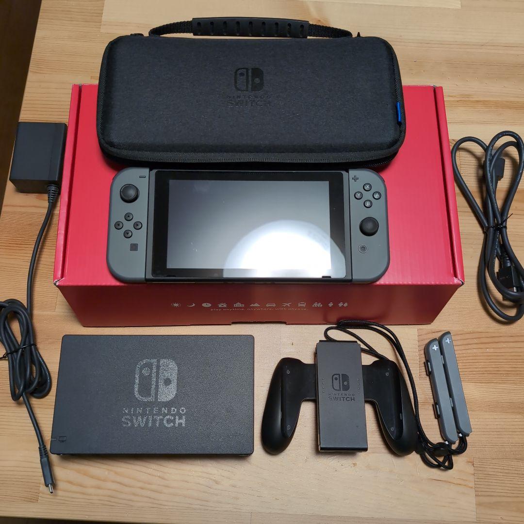 Nintendo　Switch　本体　ケース付き　任天堂　グレー