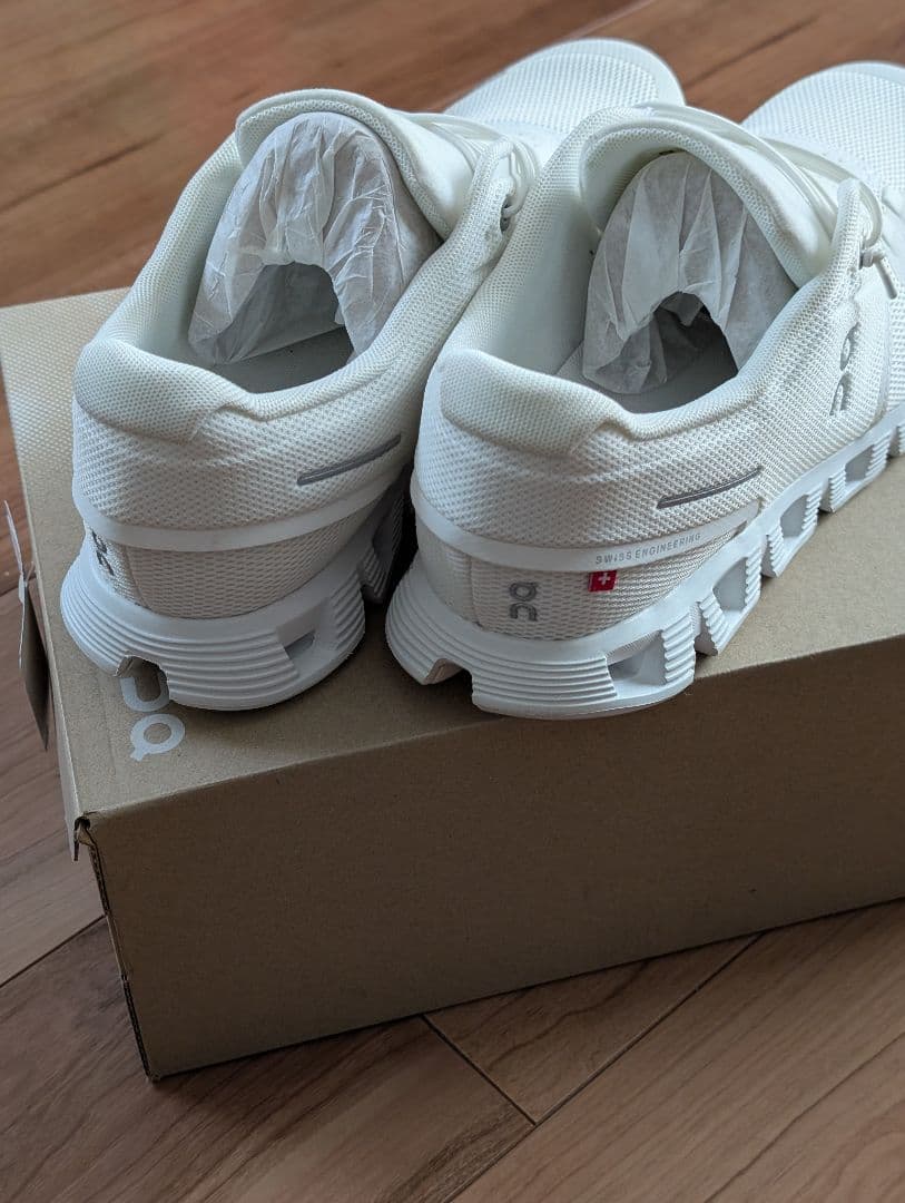 on Cloud5 White　26.5