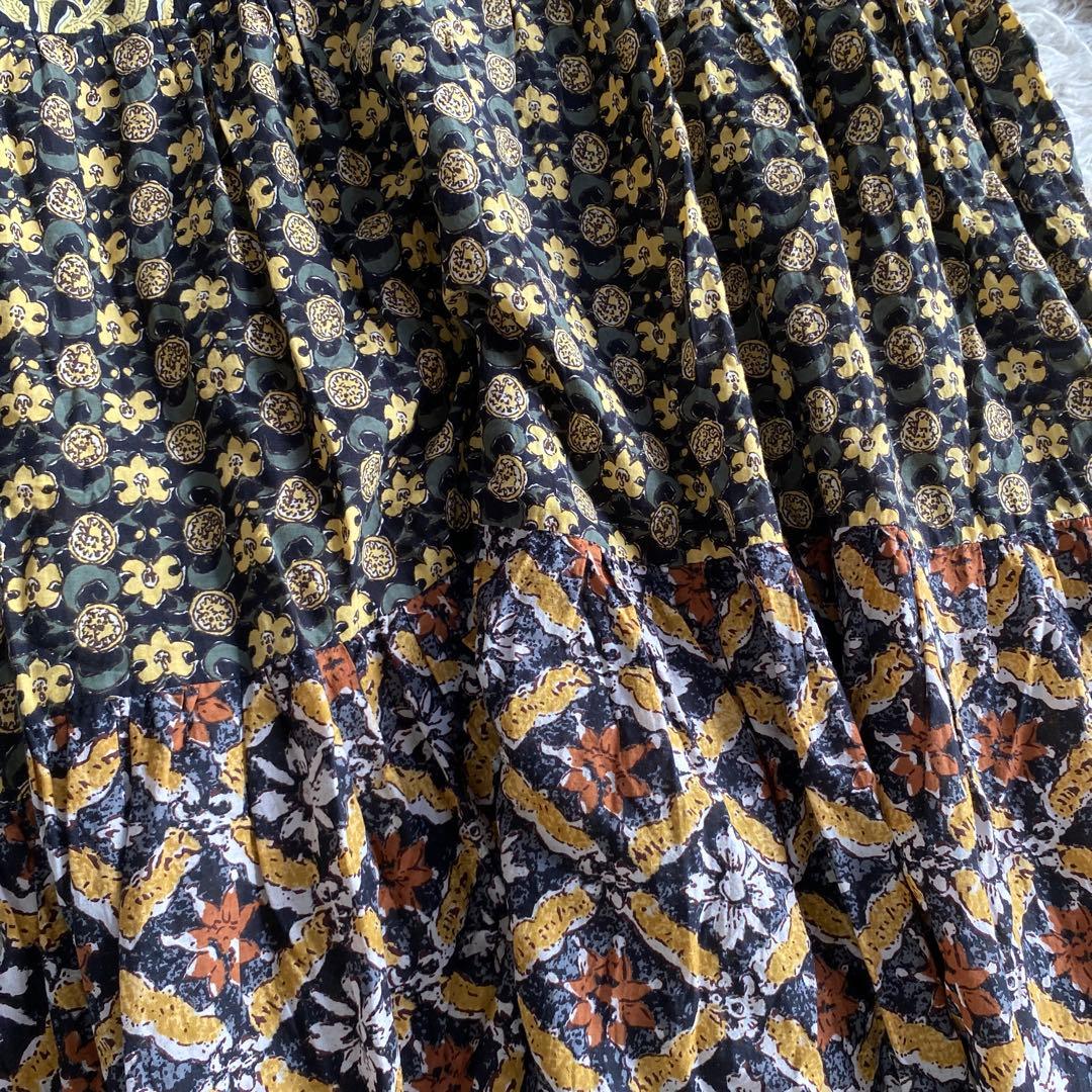 つぶつぶフリーダ　ワンピース　インド四段パッチワークティアードワンピース