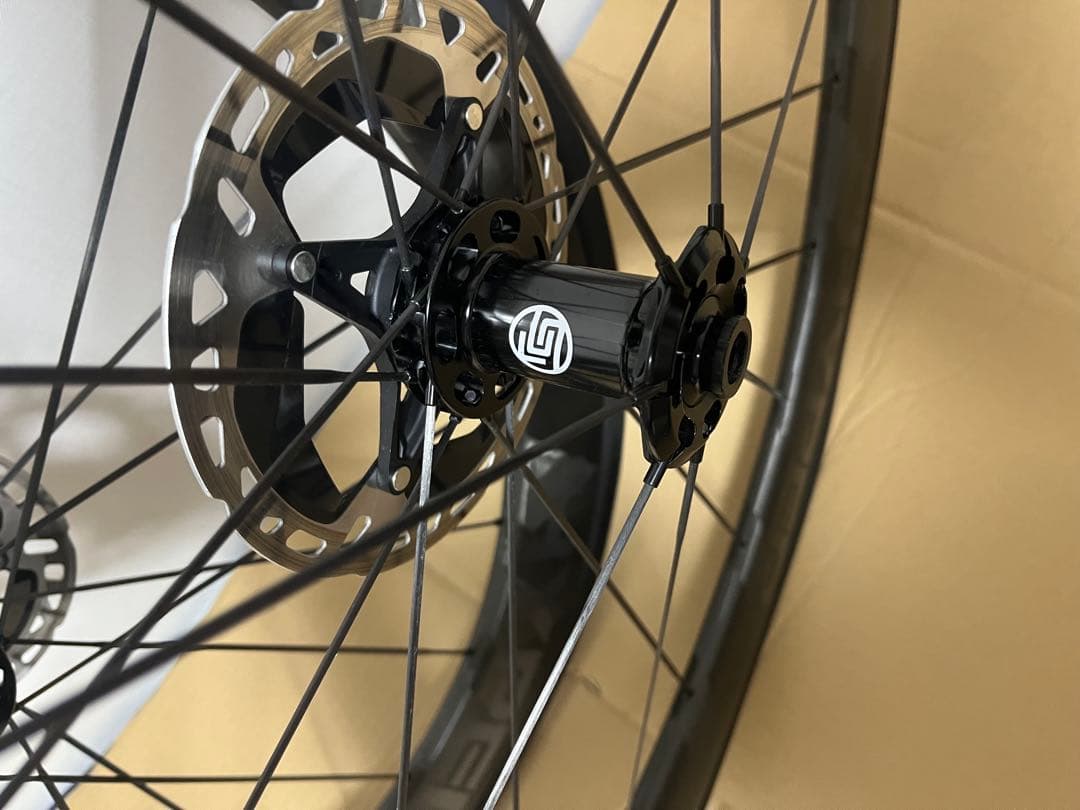 LUN HYPER D45 ルン　ハイパー　カーボン　ホイール　セット