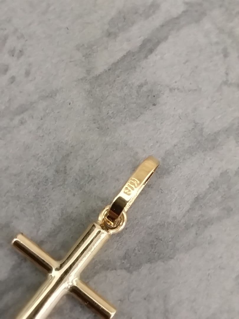 K18YG十字架ペンダントトップ　　中古品