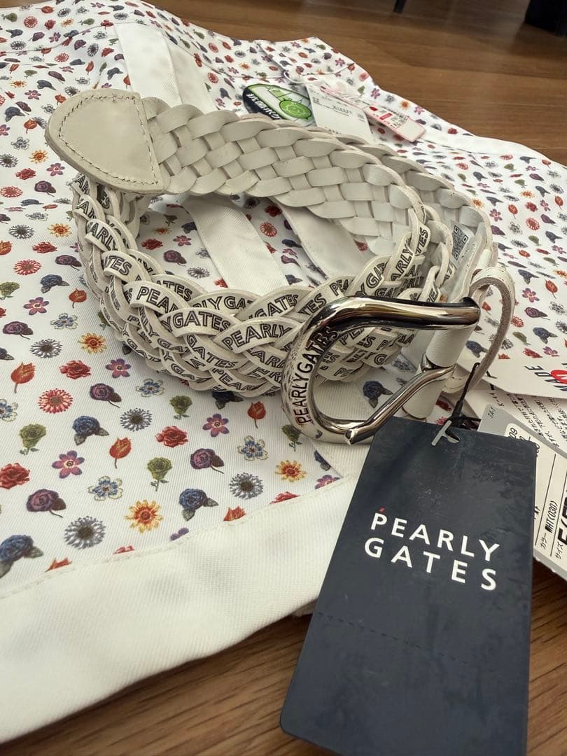 Callaway花柄スカートとPEARLY GATESベルト黒厚手ソックスセット