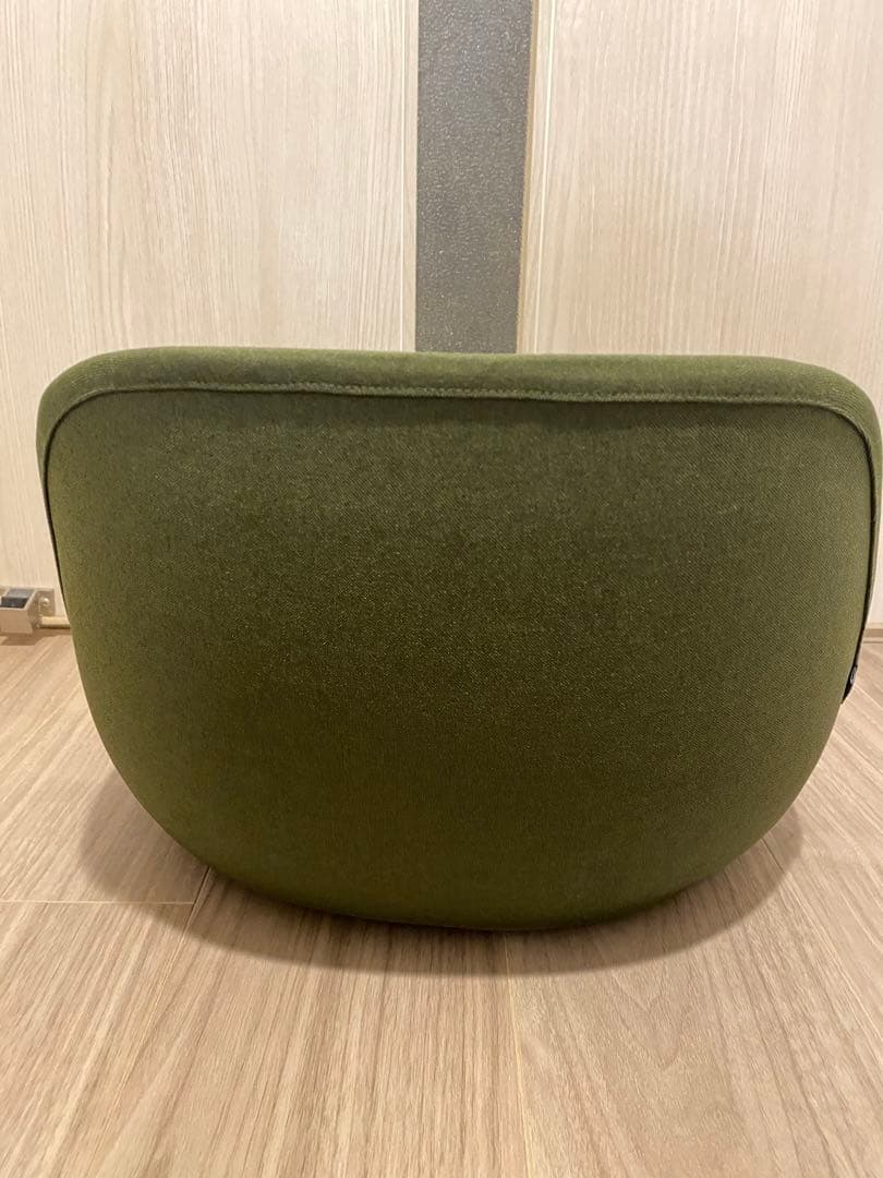 座椅子 & MEDICAL KURA SEAT HB OLIVE