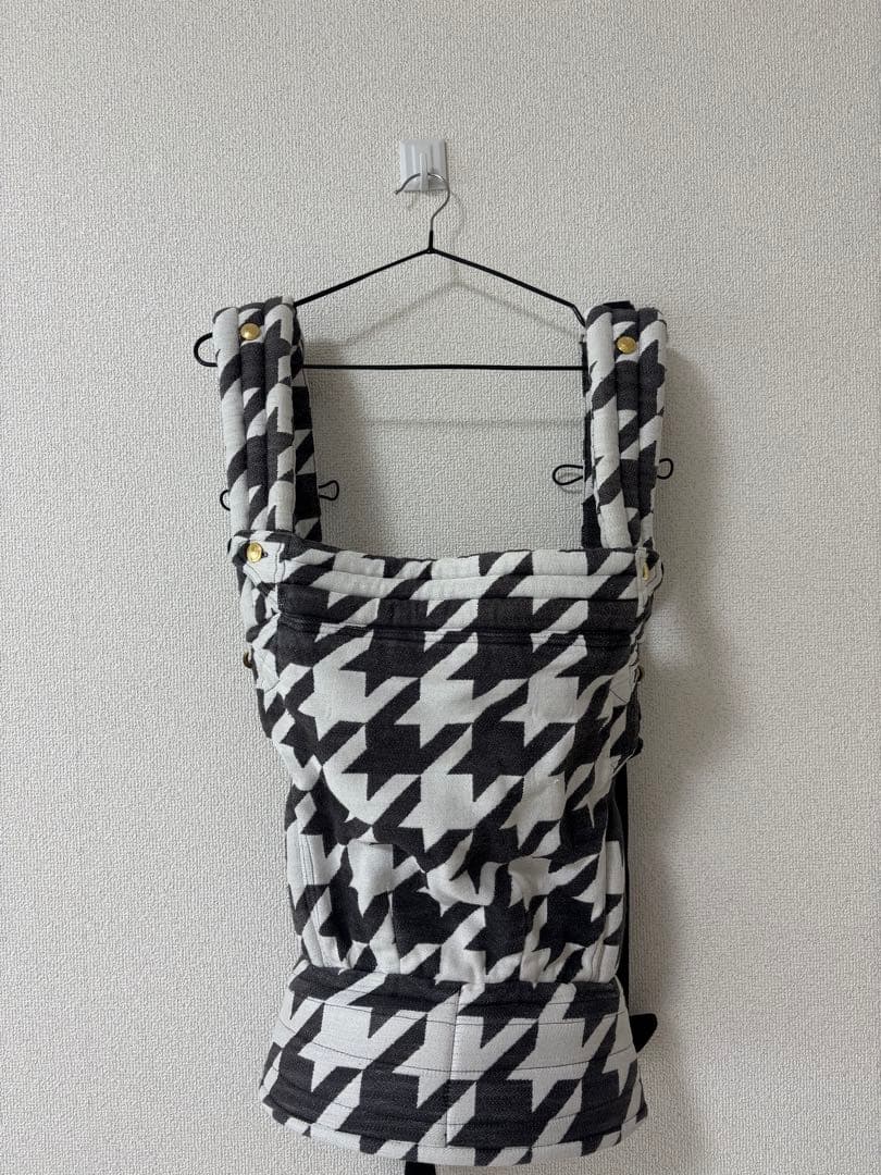 Artipoppe 抱っこ紐　ザイガイスト ツイードBW (コットン)