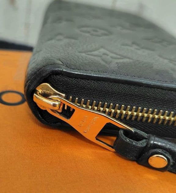 ルイ・ヴィトン ジッピーウォレット アンプラント ノワール