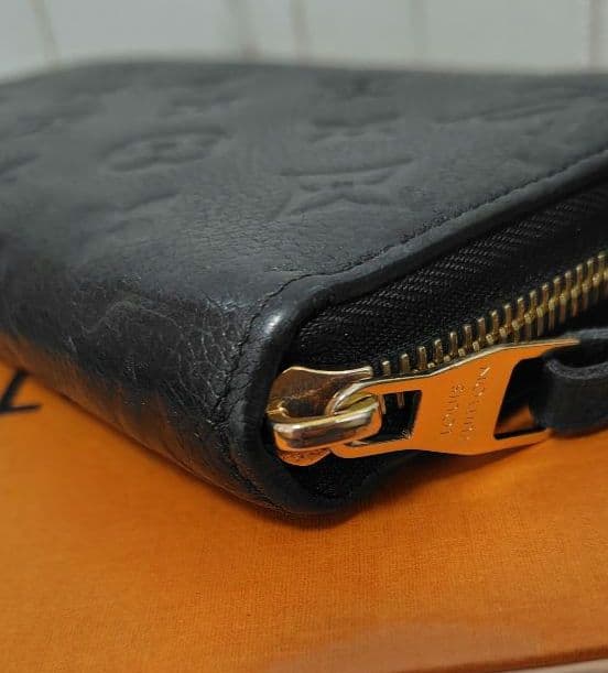 ルイ・ヴィトン ジッピーウォレット アンプラント ノワール