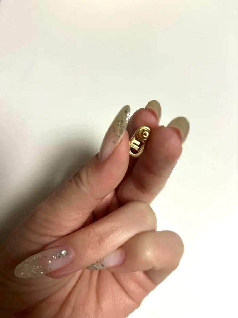 あ*お様 FENDI ピアス　片方