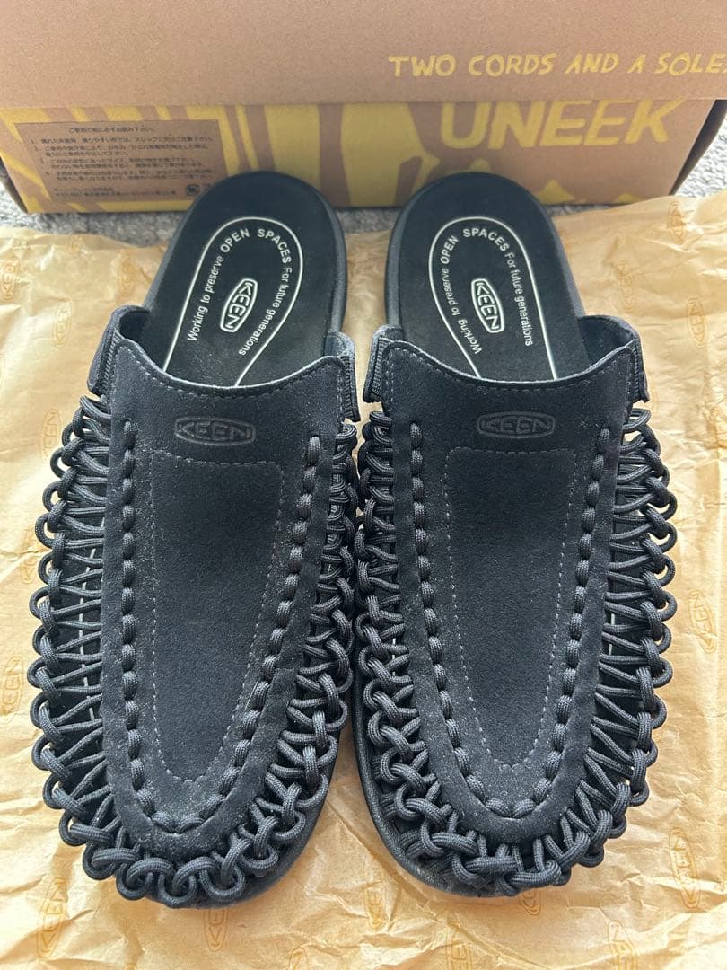【美品】 KEEN UNEEK II SLIDE (キーン ユニークツースライド