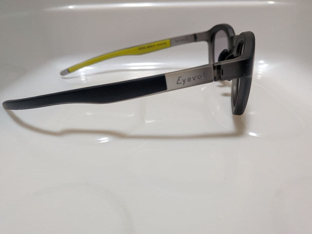 Eyevol RYS2 MGRY-LY 48-24-133 サングラス マット