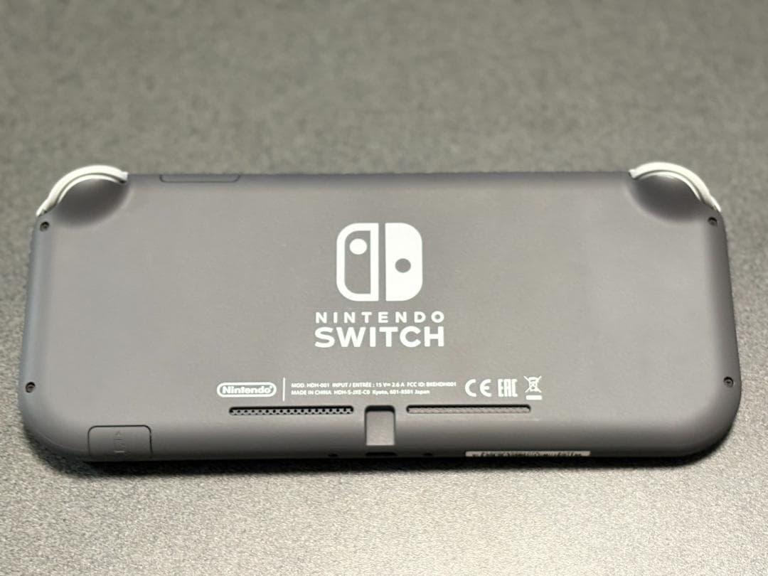 Nintendo Switch Lite グレー 本体【本体ケース付き】