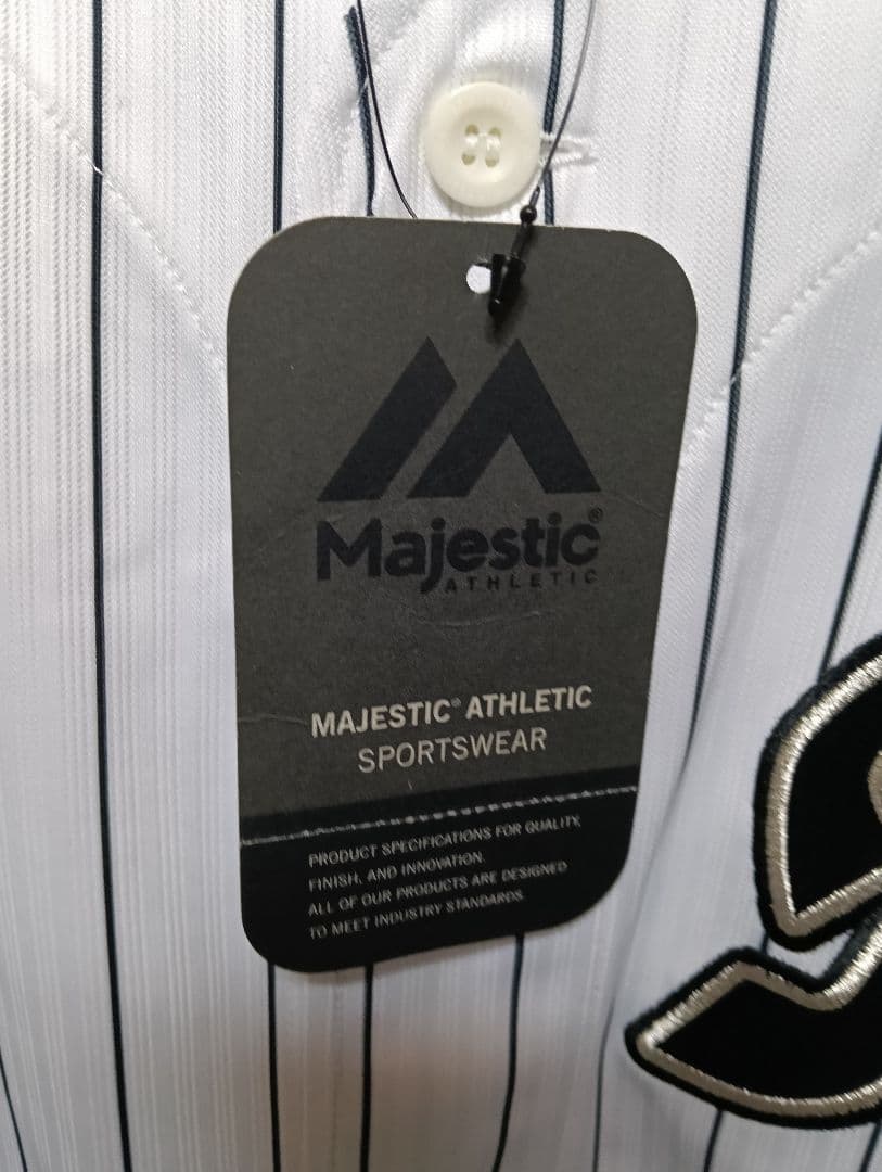 【新品タグ付き！】ロッテ 岡田幸文 ハイクオリティユニフォーム（Mサイズ）