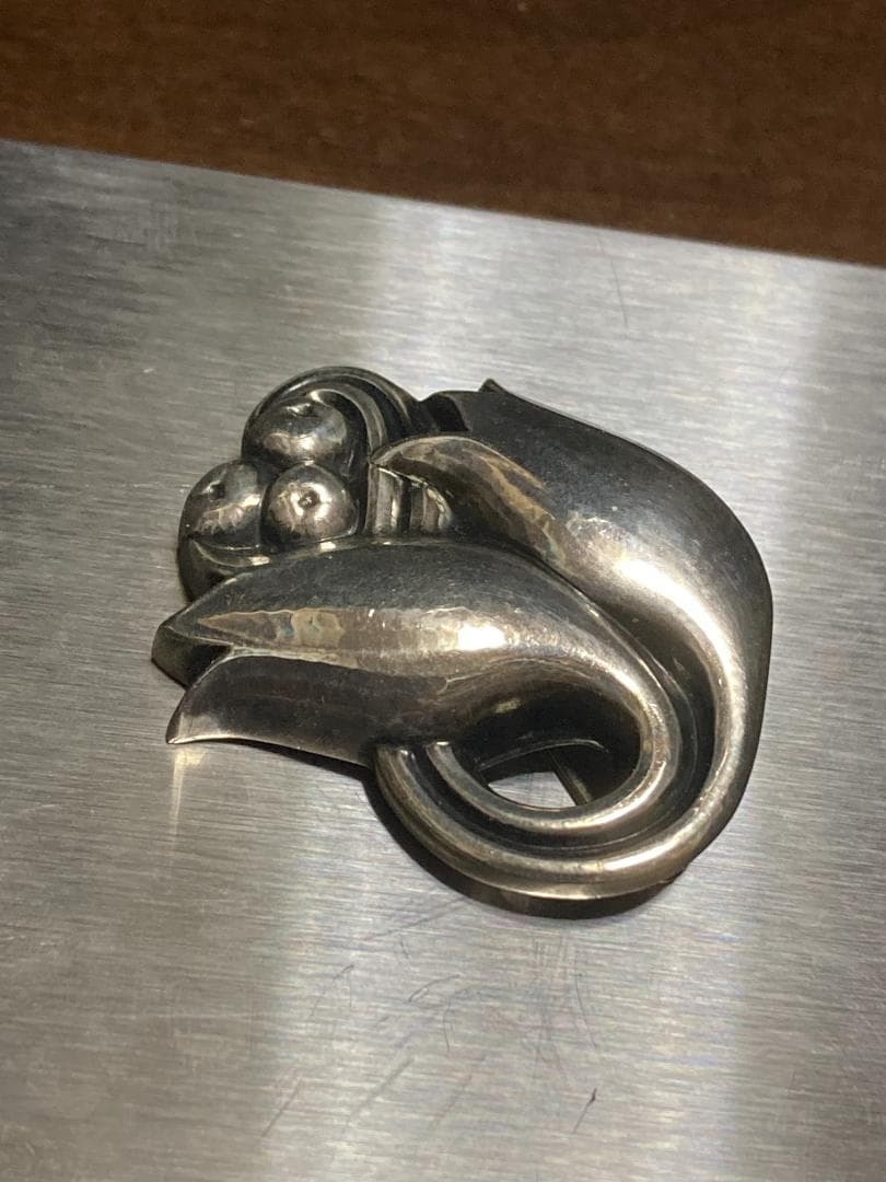 美品 ジョージジェンセン ブローチ スズラン 100C