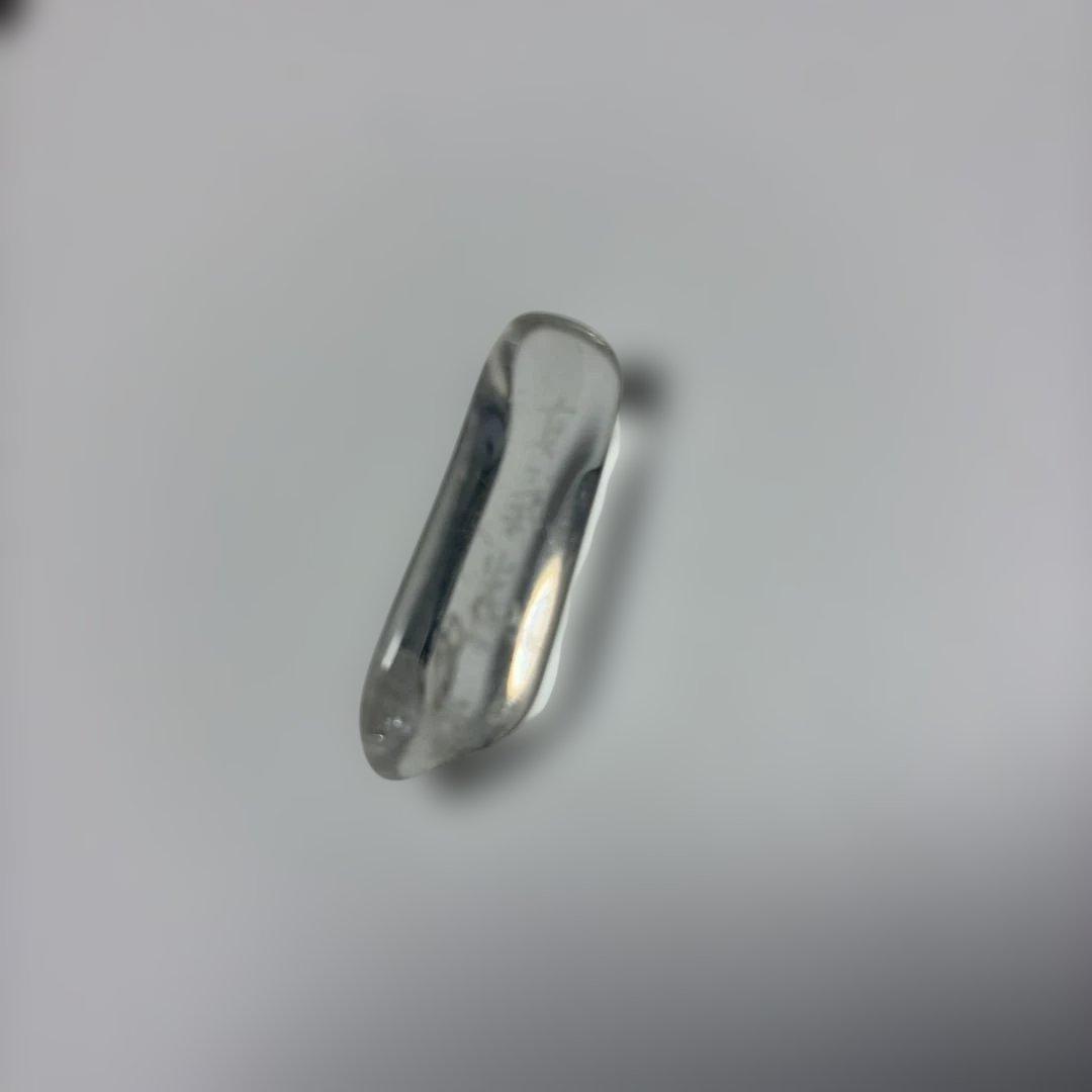 真氣光　気功　天然本水晶　握り石