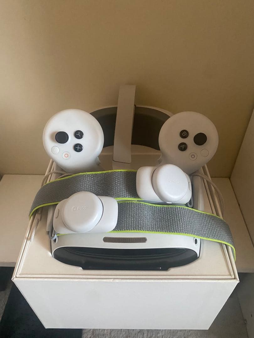 pico4 ultra ＋ motion tracker