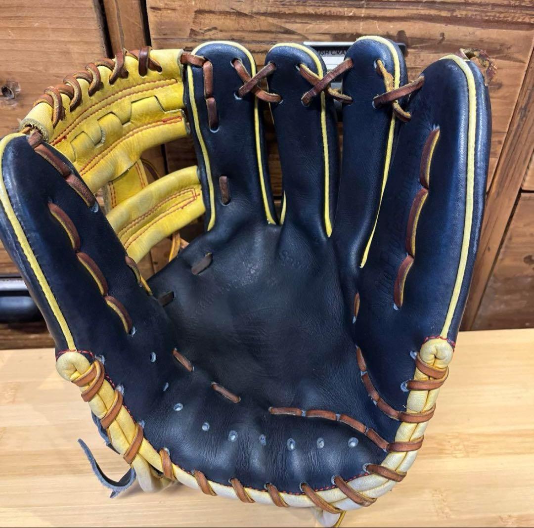 28日まで最終値下げ スラッガー/Slugger 軟式グローブ 黒/黄色