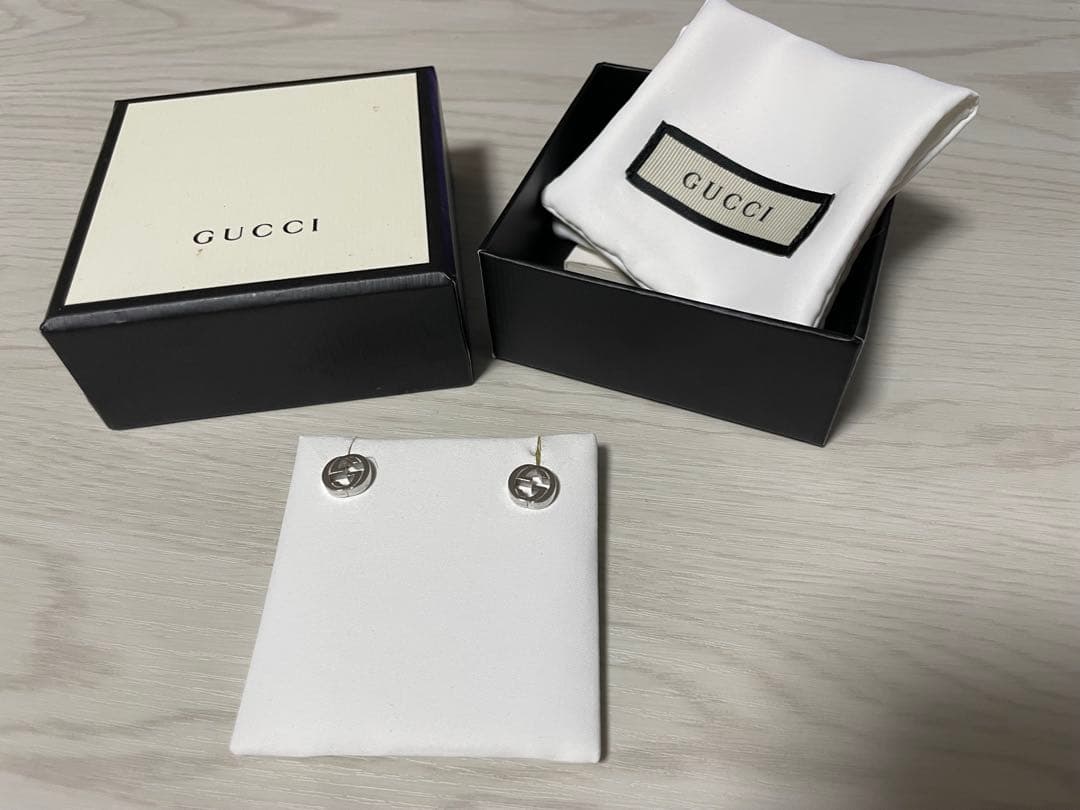 【値下げ中】GUCCI ピアス 両耳用 正規品