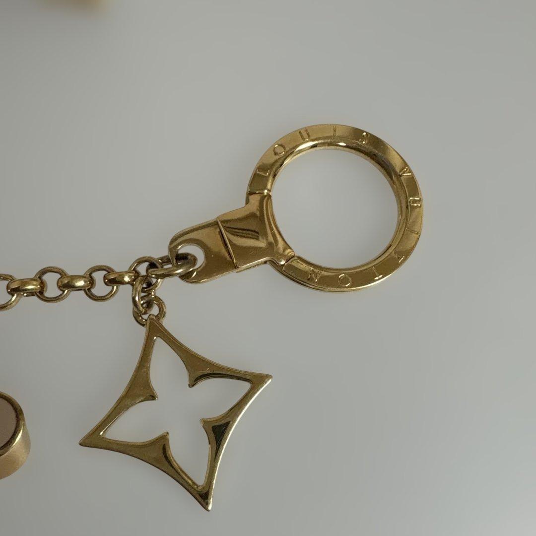 ルイヴィトン バックチャーム　チェーンフルール ドゥ モノグラム