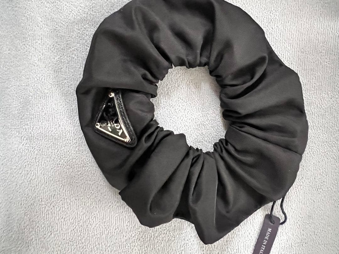 PRADA Re Nylon シュシュ　新品未使用　付属品あり