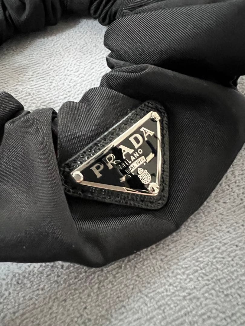 PRADA Re Nylon シュシュ　新品未使用　付属品あり