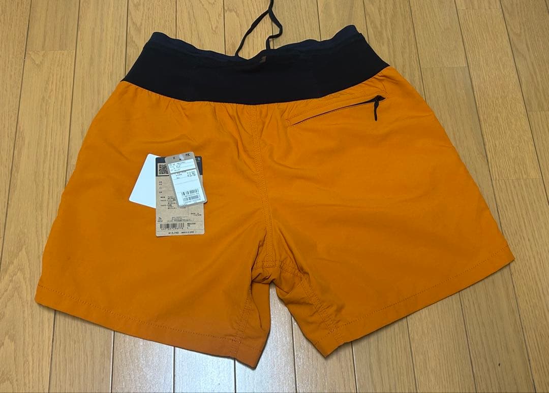 美品 ノースフェイス　フリーランショーツ　L