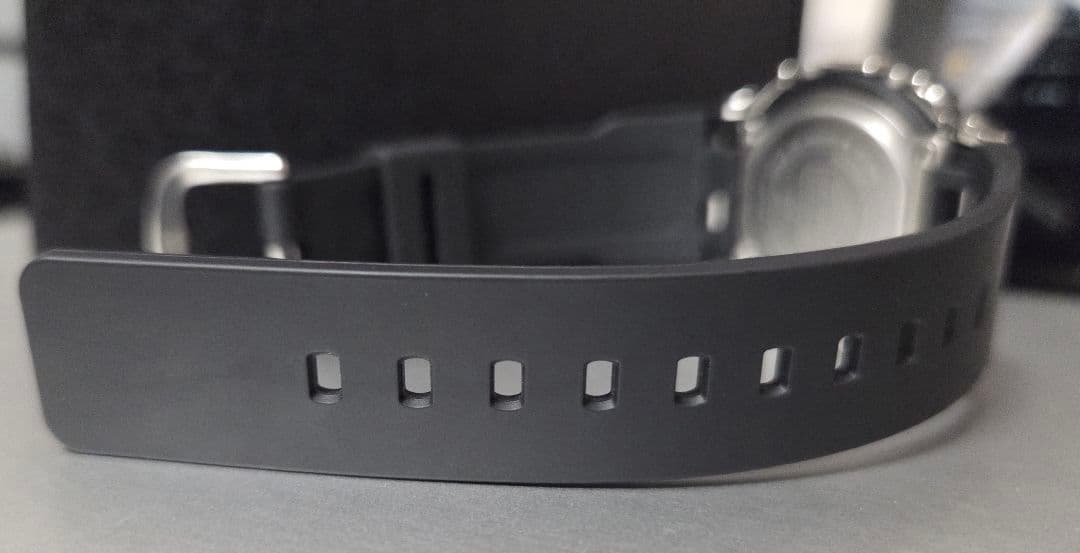 CASIO G-SHOCK GM-S5600U-1JF デジタル時計