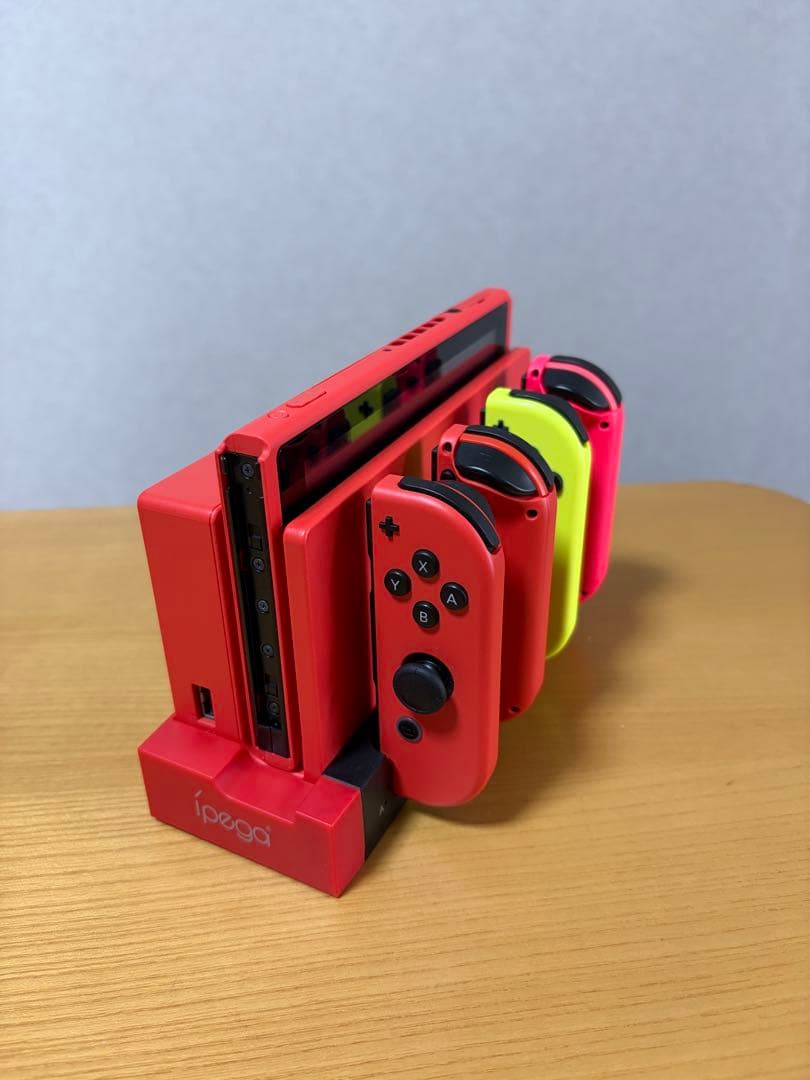 Nintendo Switch マリオレッド×ブルー セット＋Joy-Con2つ