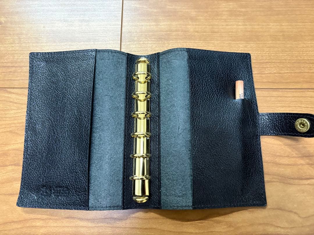 IL BISONTE システム手帳