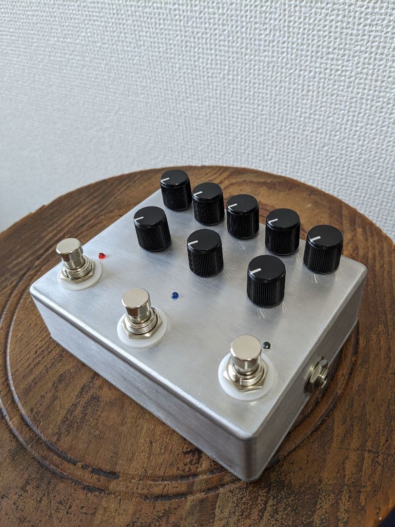 エフェクター製作引き受けます