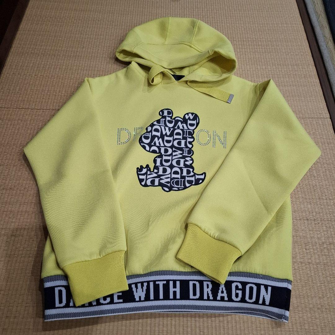 ダンスウィズドラゴンパーカー