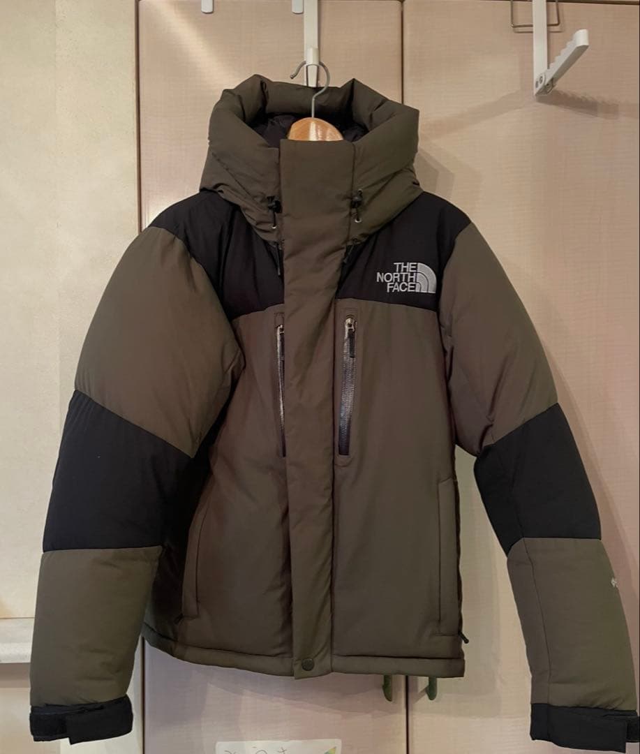 0*☆様 ザノースフェイス　メンズダウンジャケット　カーキ　サイズS