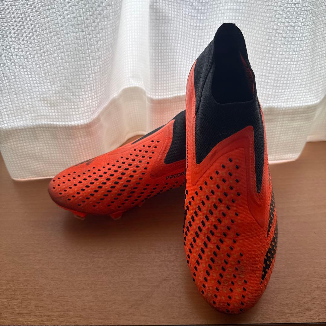 adidas Predator サッカーシューズ オレンジ・ブラック