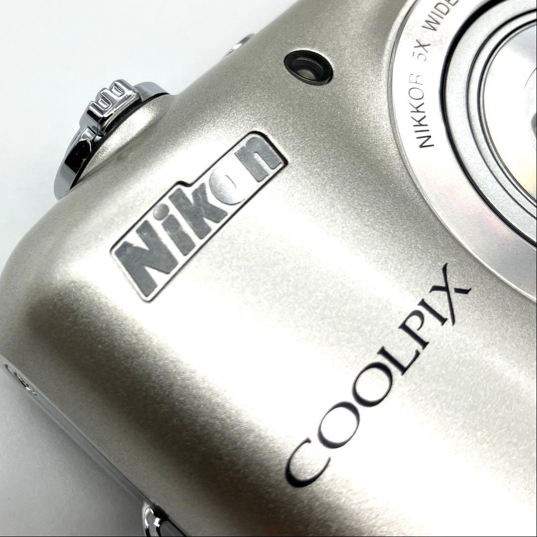 美品 Nikon ニコン COOLPIX クールピクス L28 単三電池使用