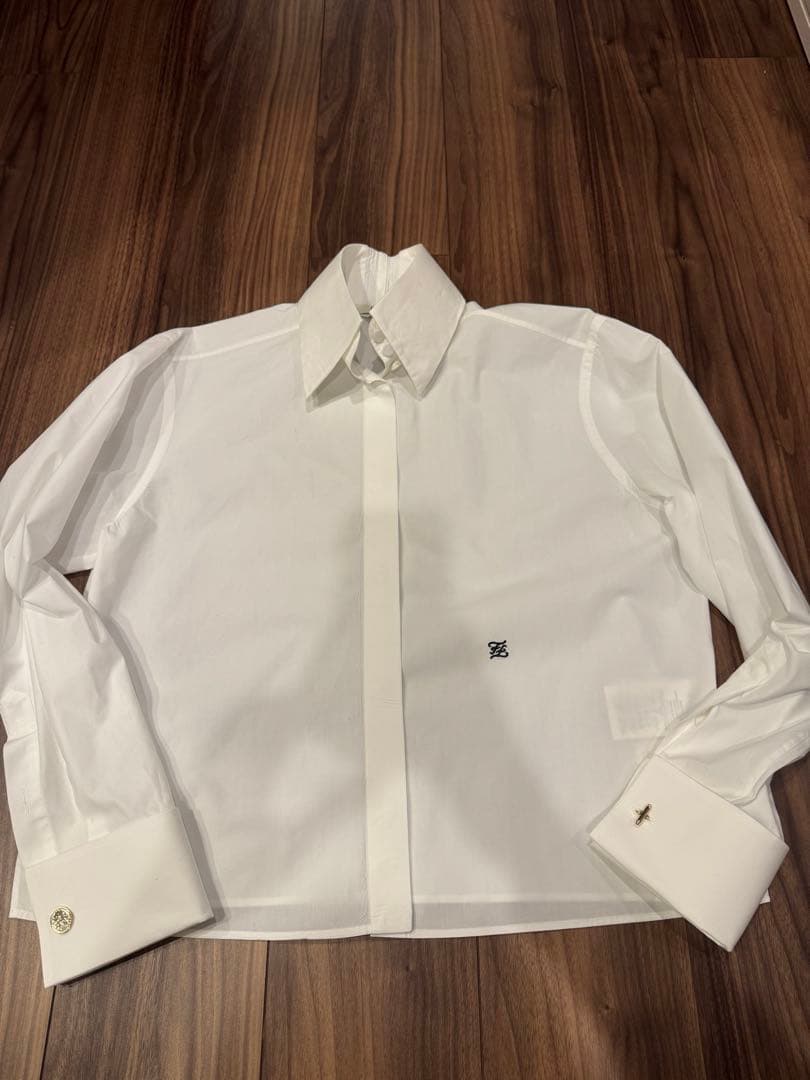 FENDI リボン付きシャツ 訳あり激安