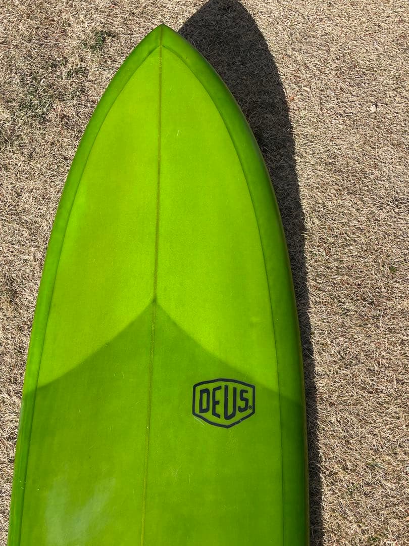 最終値下げ　DEUS タッピー　クアッド　ハンドシェイプ