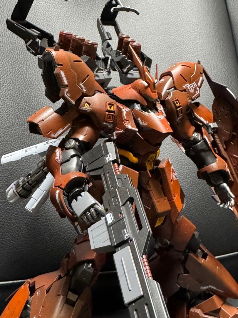 RG サザビー　改造塗装済み完成品