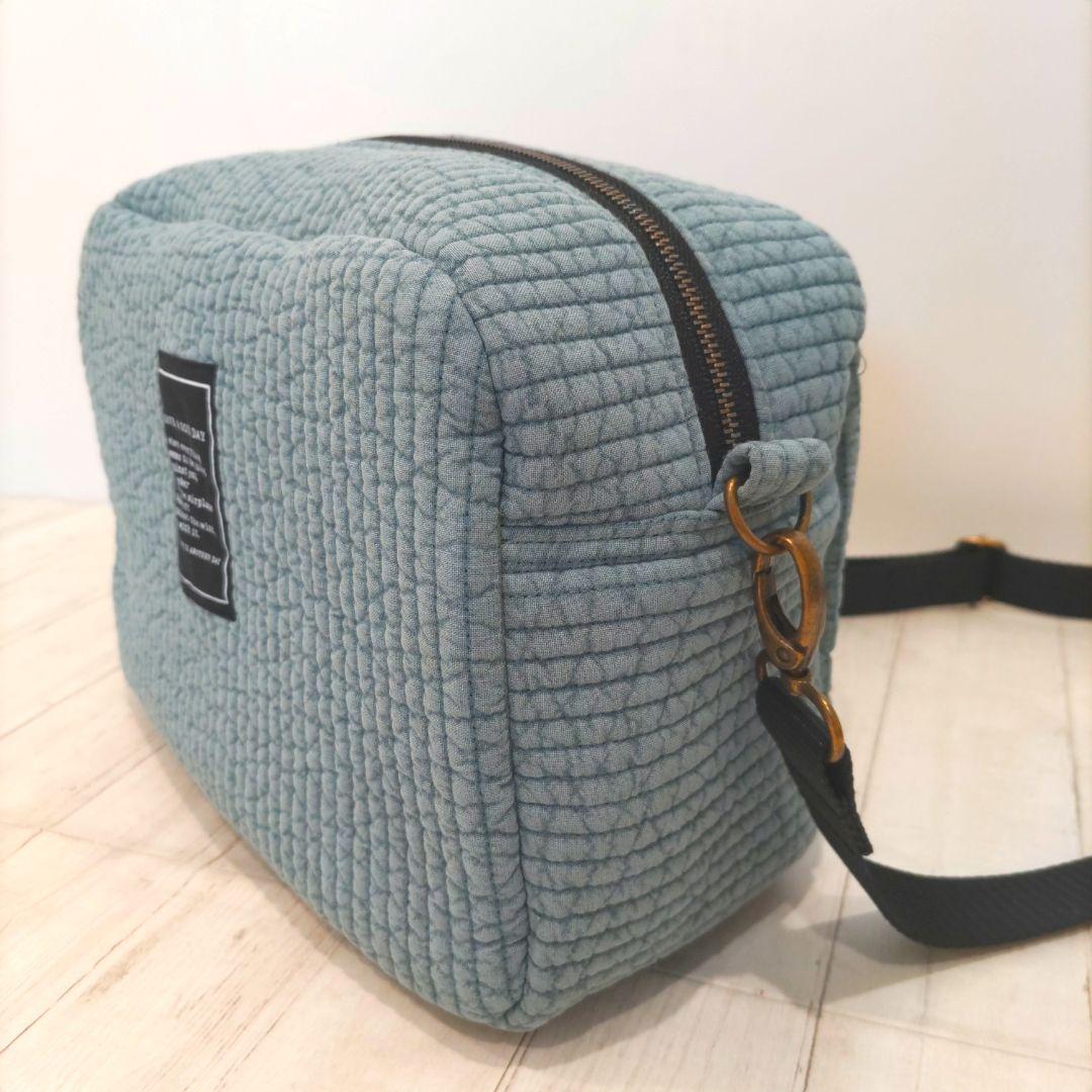 YONA様　スクエアショルダーバッグ　ヌビキルト(シルバーグレー、フォグブルー)