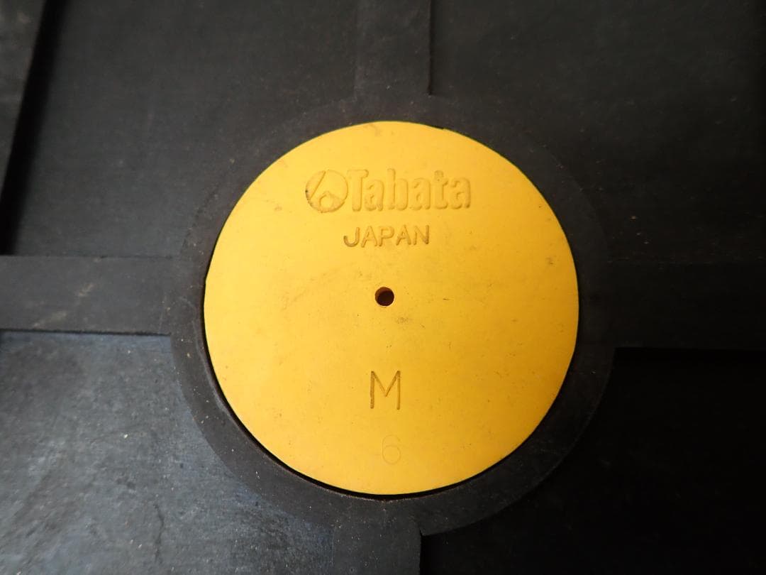 ゴルフ練習用マットとボールセット　Tabata　タバタ