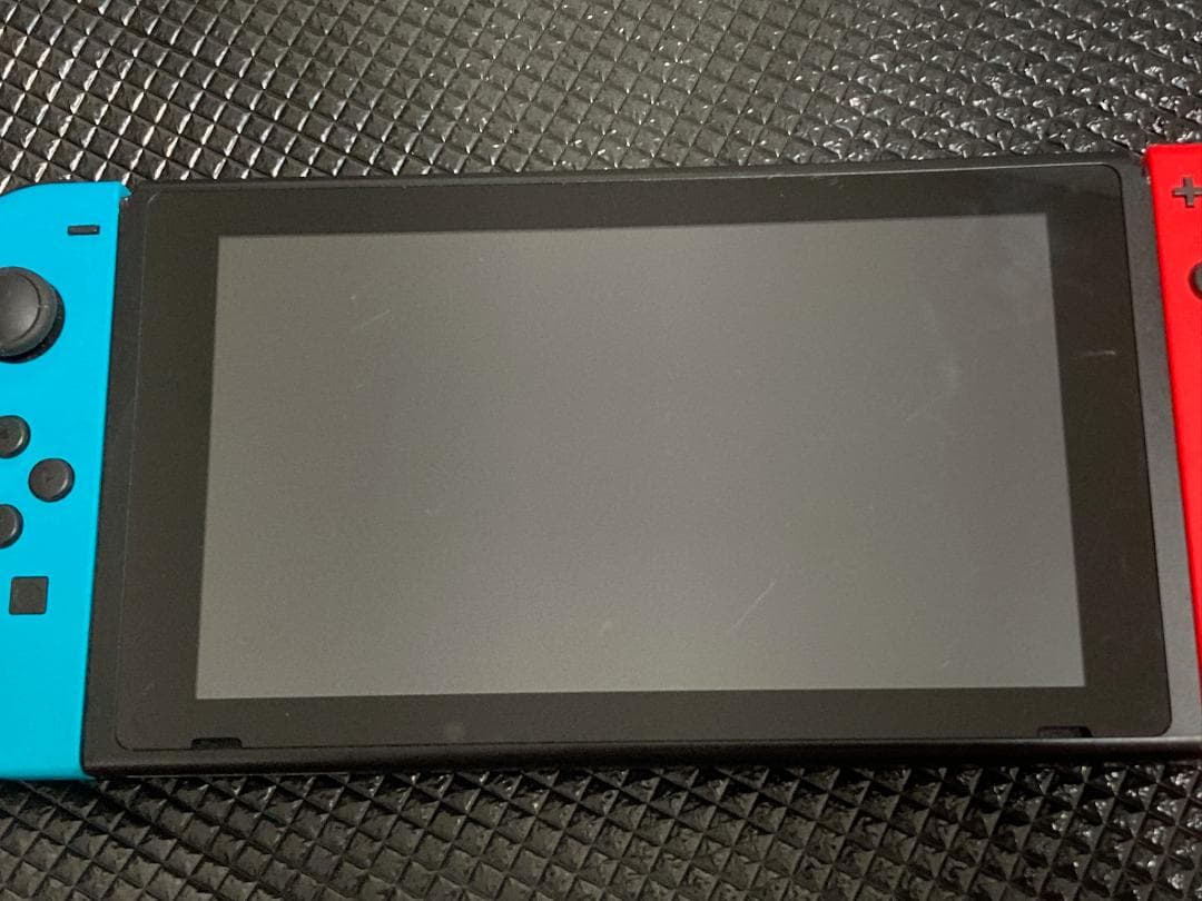 2021年製　任天堂Switch 本体・Joy-Con あつまれどうぶつの森付き